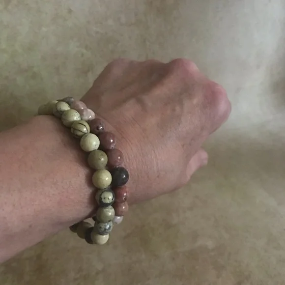 Agate Beads Bracelets - Picture 6 of 6